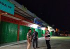 Anggota Polsek Batujaya melaksanakan Patroli Prekat serta Sambangi Masyarakat di malam hari