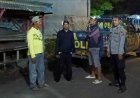 Bhabinkamtibmas Polsek Rengasdengklok Sambang Malam Hari, Dan Berikan Pesan Kamtibmas