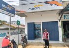 Polisi Batujaya Cegah GU Kamtibmas di Bank Mandiri Unit Batujaya pada siang hari