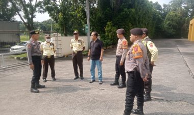 Tingkatkan Kondusifitas Lingkungan Obvit, Pospol KIID Kontrol Pos Security PT. Sumirubber dan PT. Tri Tunggal 