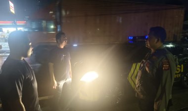 Cegah C3 dan Tawuran, Patroli Połsek Cikampek Sambang Pemuda Depan Damkar Dawuan Cikampek Pesan Kantibmas 